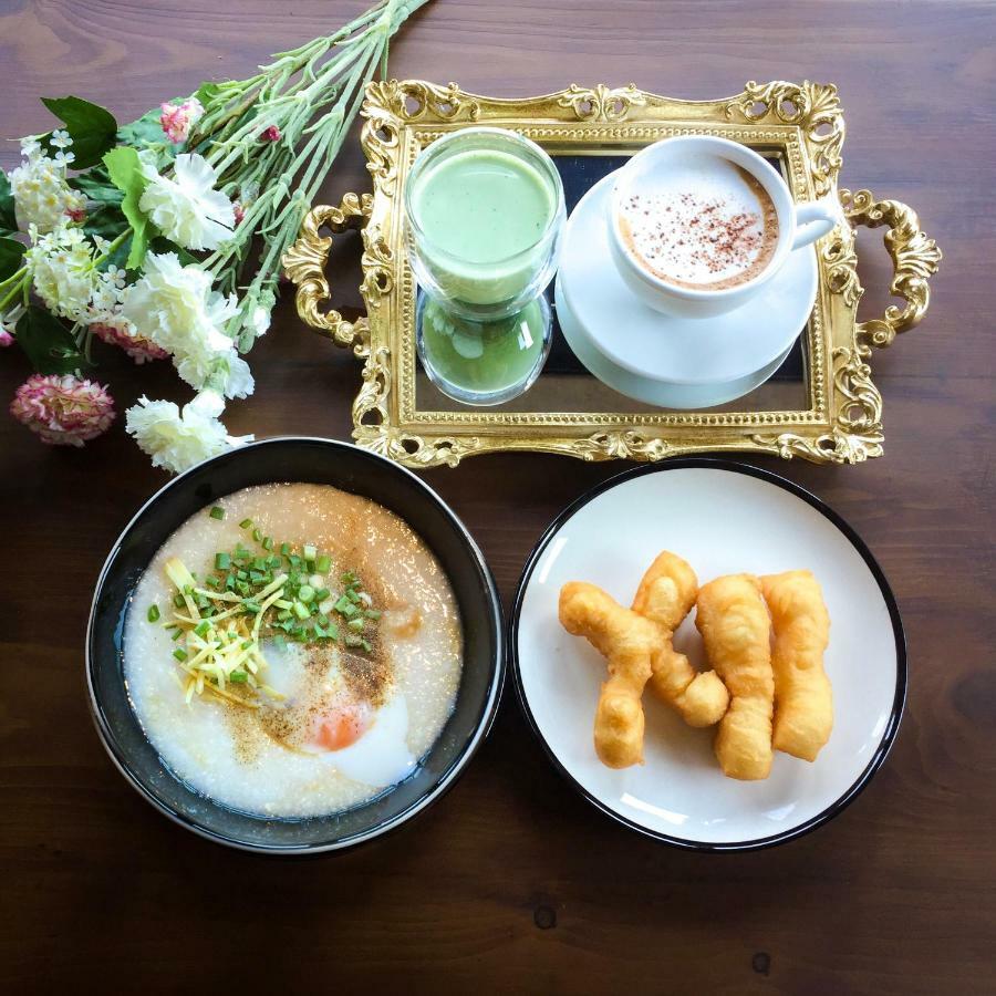 Wiw Mini Hotel Bangkok Bagian luar foto