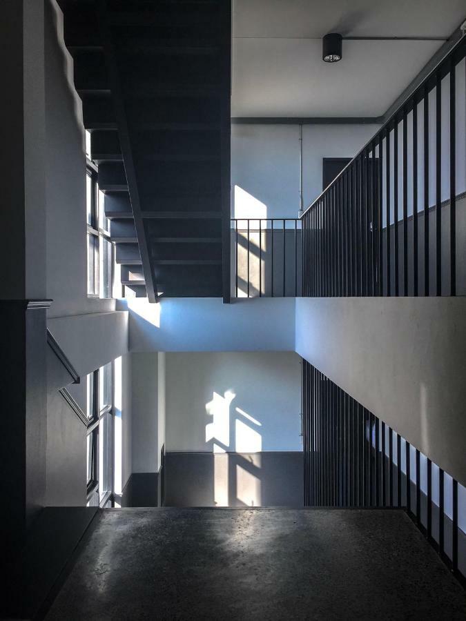 Wiw Mini Hotel Bangkok Bagian luar foto