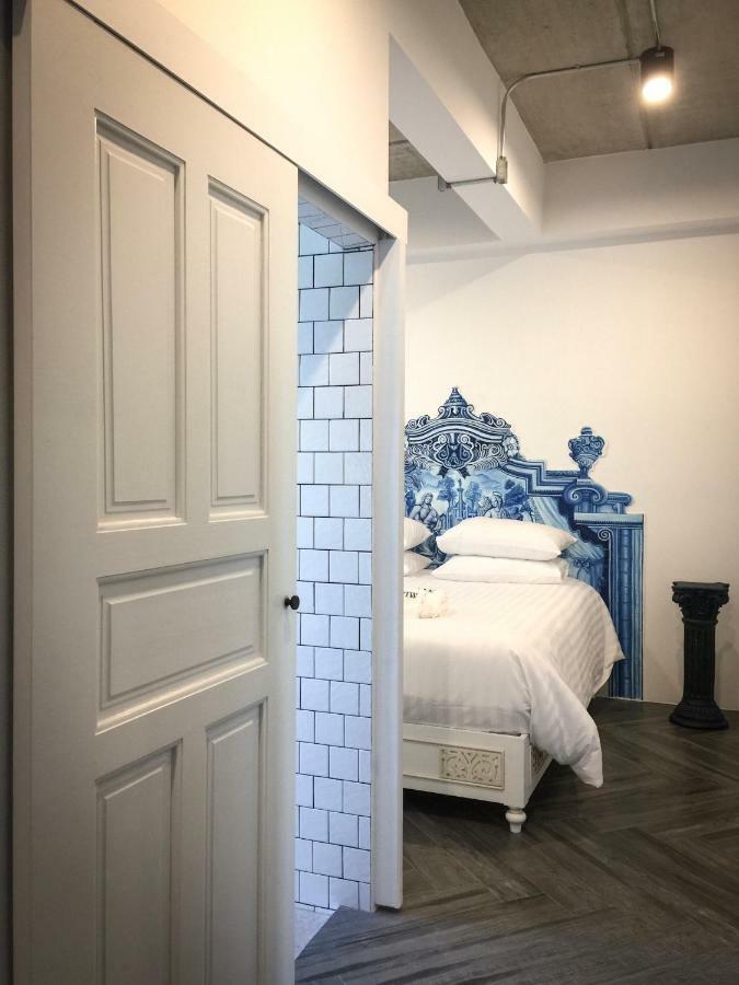 Wiw Mini Hotel Bangkok Bagian luar foto
