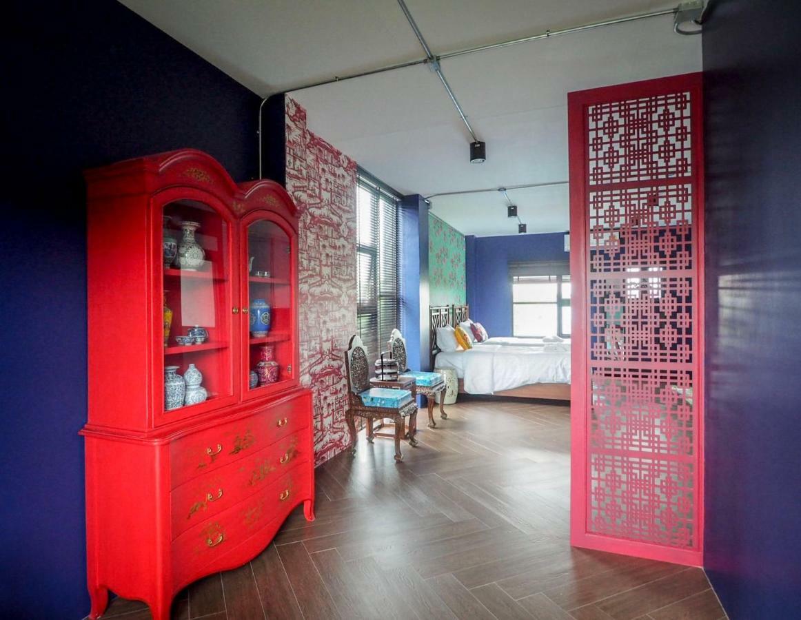 Wiw Mini Hotel Bangkok Bagian luar foto